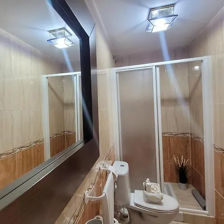 Carihuela Family Apartment 2 Bedrooms & Terrace 托雷莫利诺斯